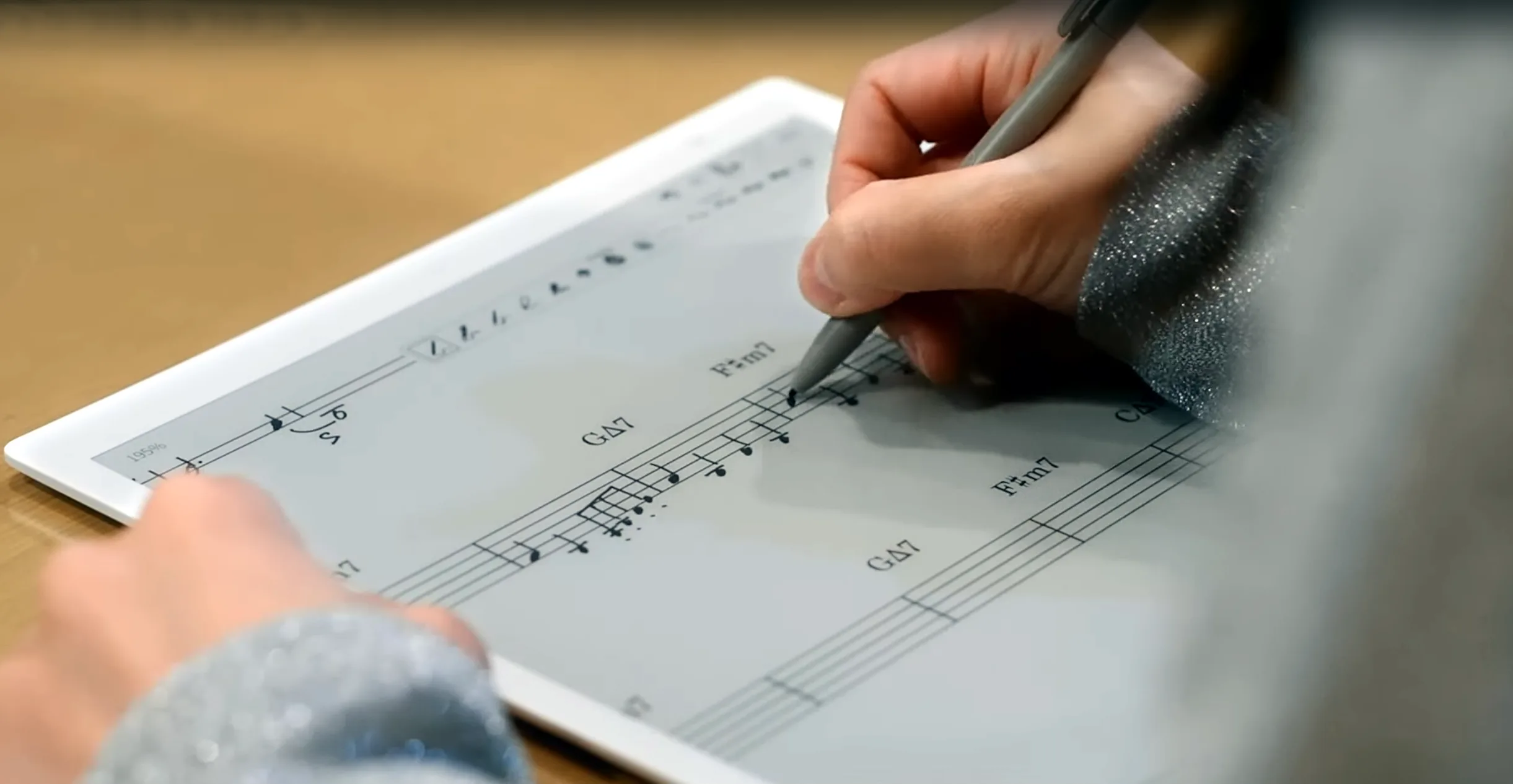 Fujitsu Quaderno A4 (Gen 2) eReader as a sheet music reader with scores